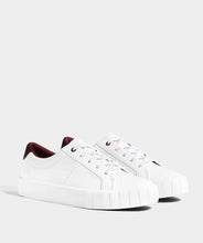 Load image into Gallery viewer, Grey Yung 96 Sneakers