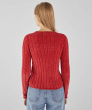 Load image into Gallery viewer, Mom fit jeans
